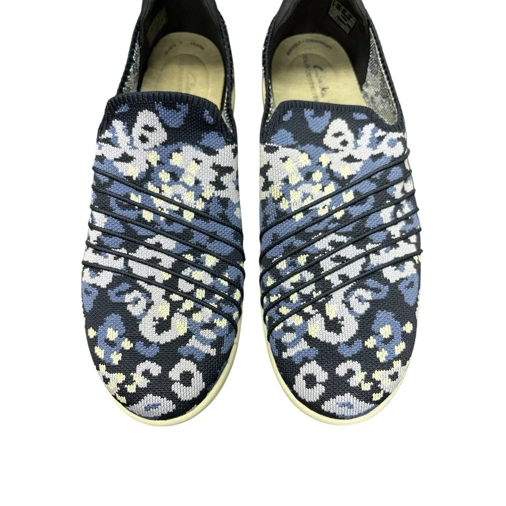 CLOUDSTEPPERS by Clarks Washable Knit Slip-Ons Adella Step Navy/Floral Size 11 M
